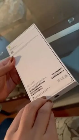 Caixa do iPhone 15 Pro Max titânio natural